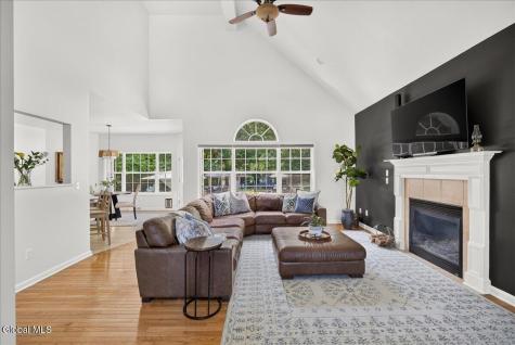 9 Benedict Court Ballston Spa NY 12020