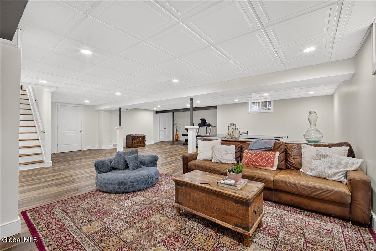 9 Benedict Court Ballston Spa NY 12020