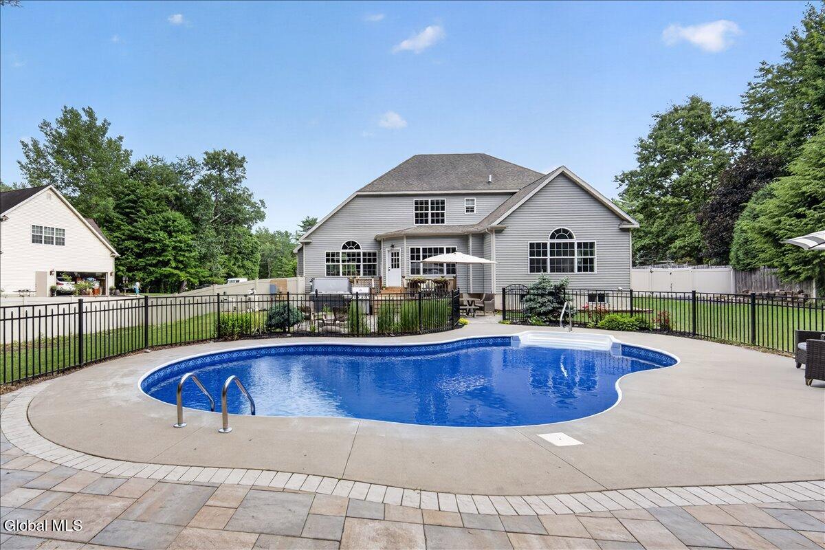 9 Benedict Court Ballston Spa NY 12020