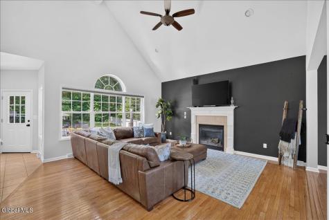 9 Benedict Court Ballston Spa NY 12020