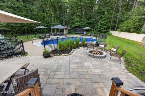 9 Benedict Court Ballston Spa NY 12020