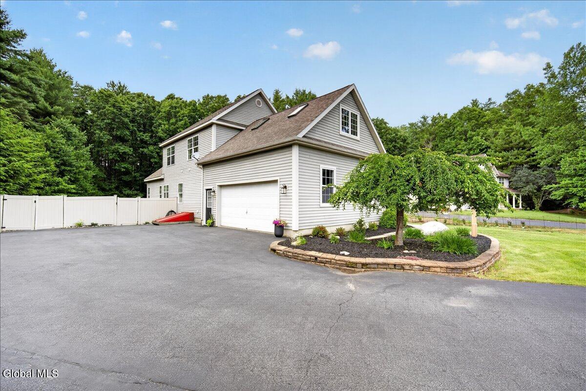 9 Benedict Court Ballston Spa NY 12020