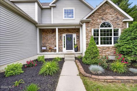 9 Benedict Court Ballston Spa NY 12020