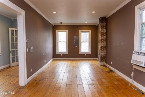 11 River Street Schenectady NY 12305