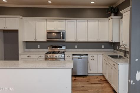 11 River Street Schenectady NY 12305