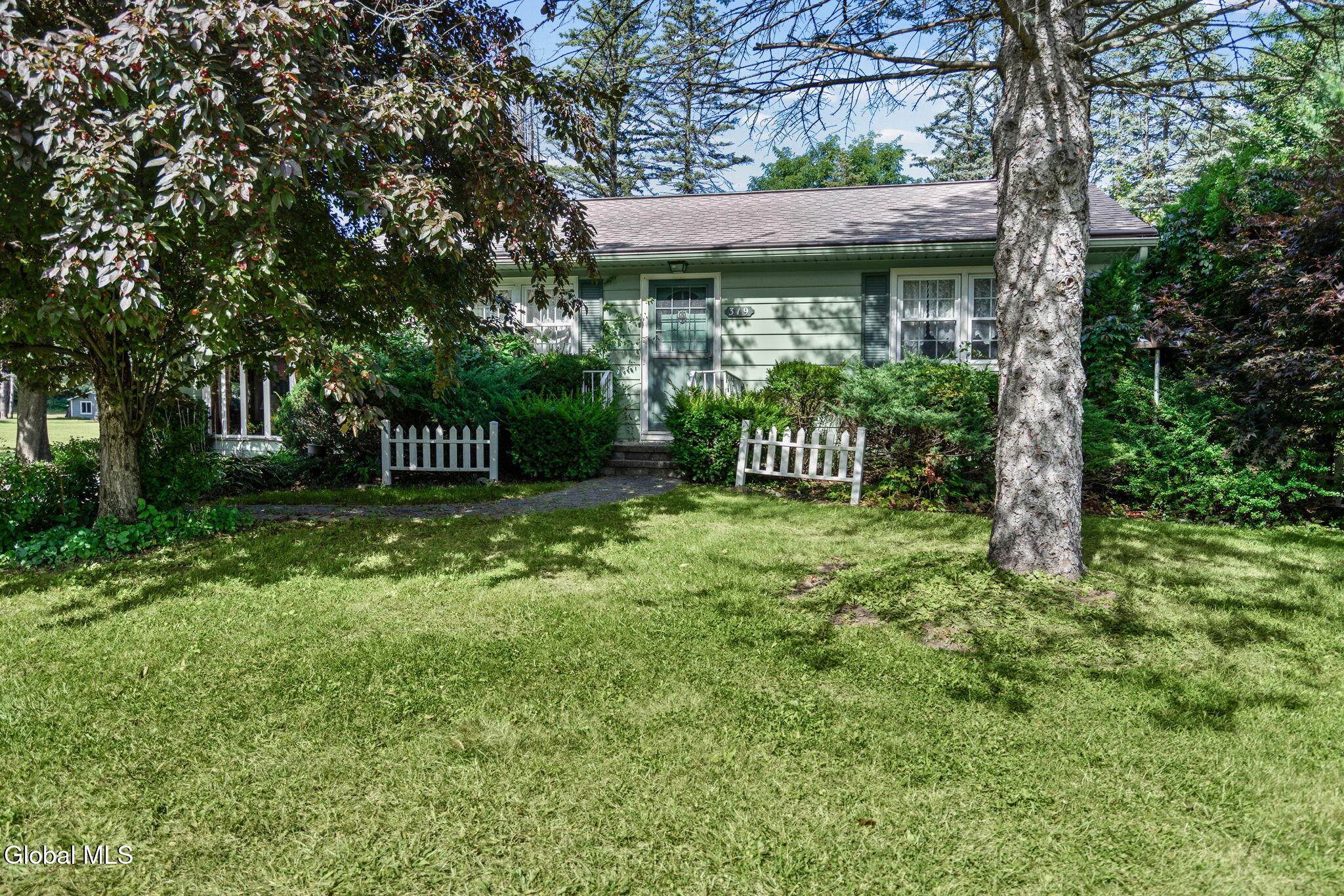 319 Grooms Road Halfmoon NY 12065