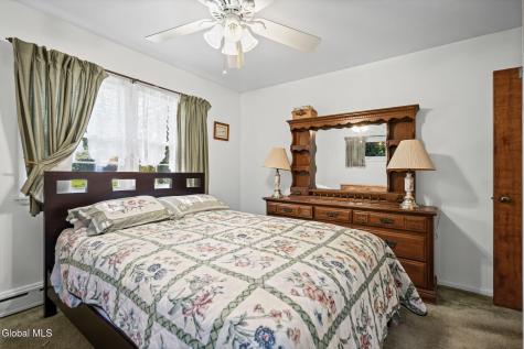 319 Grooms Road Halfmoon NY 12065