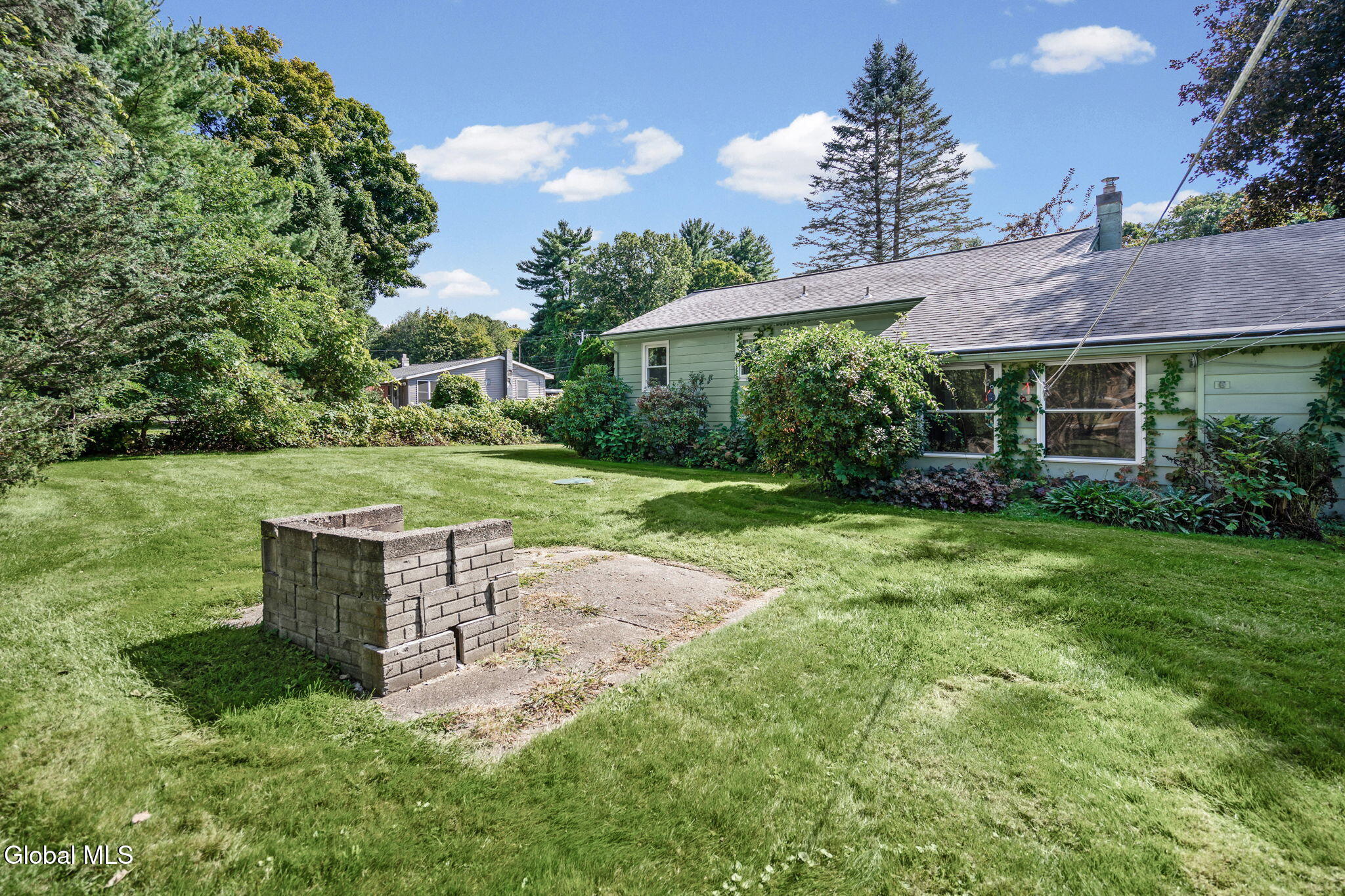 319 Grooms Road Halfmoon NY 12065