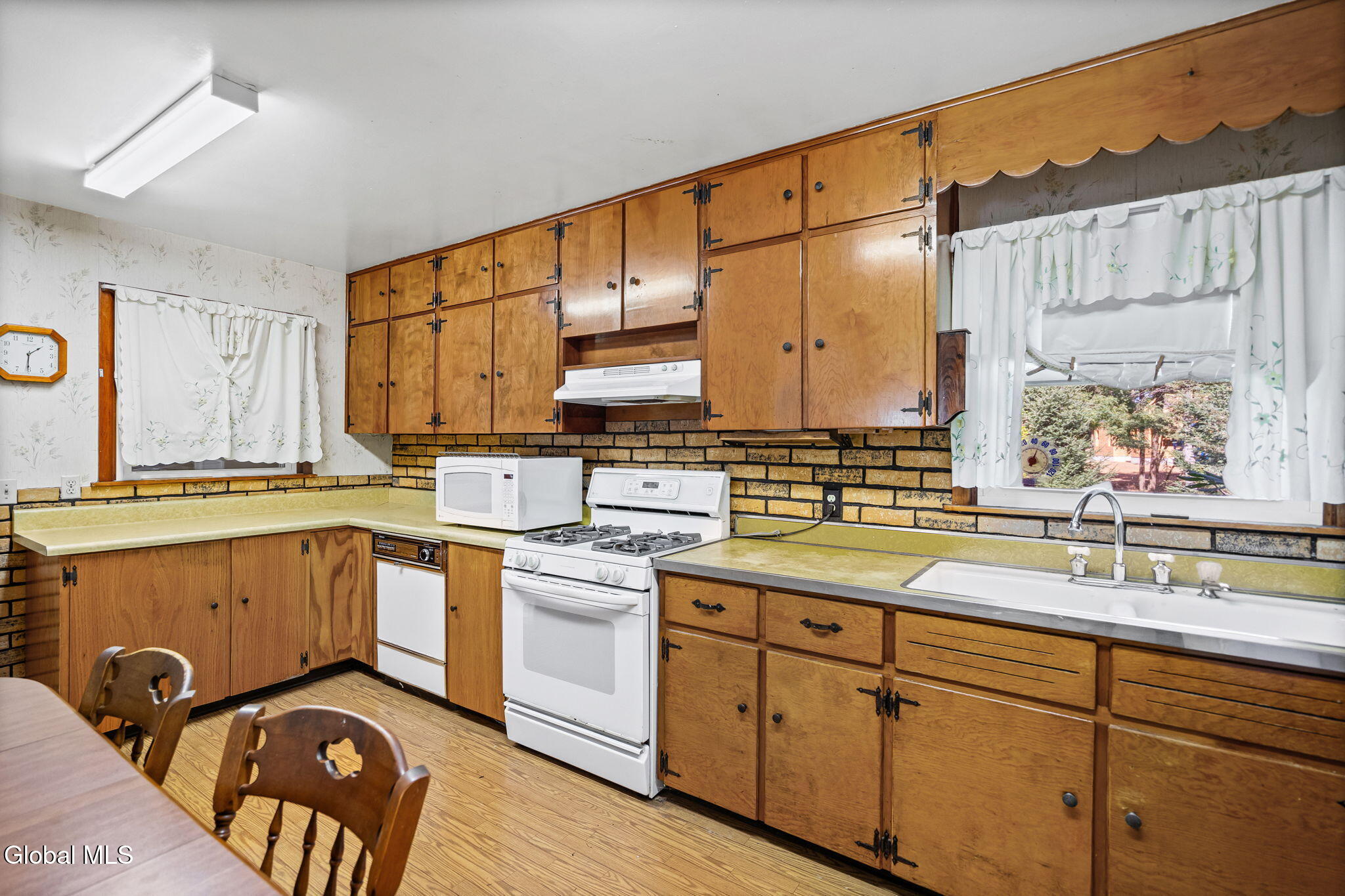 319 Grooms Road Halfmoon NY 12065