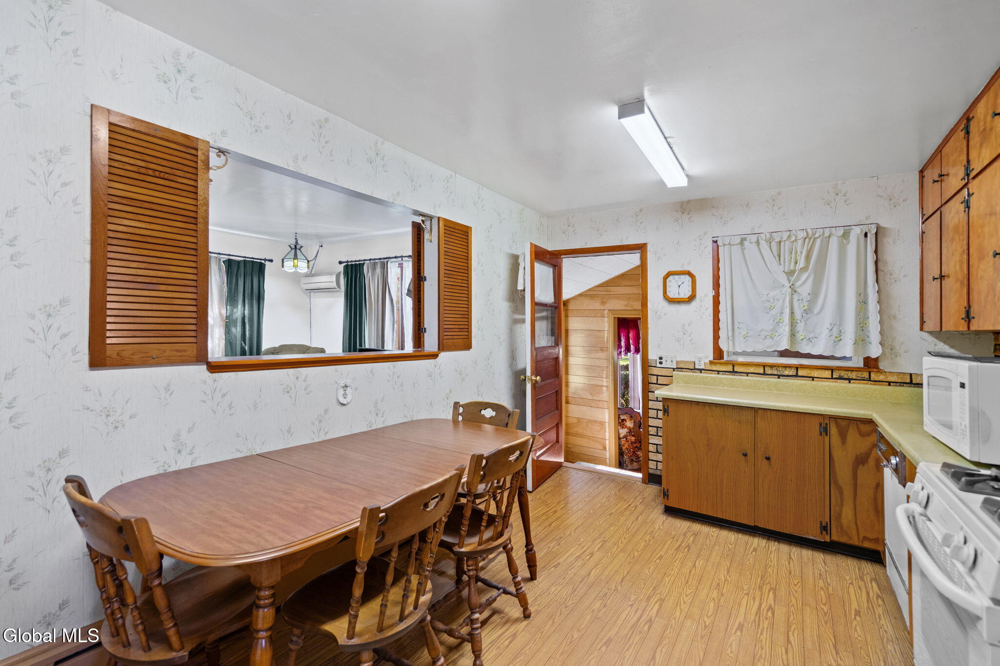 319 Grooms Road Halfmoon NY 12065
