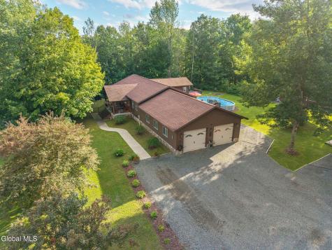 571 County Highway 138 Broadalbin NY 12025