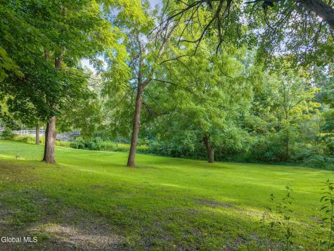 571 County Highway 138 Broadalbin NY 12025