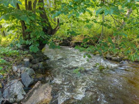 571 County Highway 138 Broadalbin NY 12025