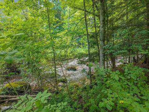 571 County Highway 138 Broadalbin NY 12025