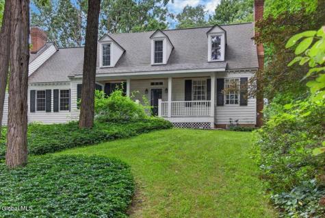 45 Tabor Road Halfmoon NY 12118