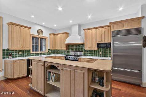 45 Tabor Road Halfmoon NY 12118