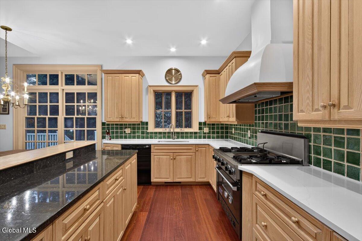 45 Tabor Road Halfmoon NY 12118