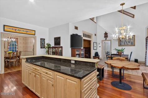 45 Tabor Road Halfmoon NY 12118