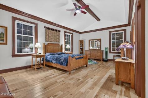 45 Tabor Road Halfmoon NY 12118