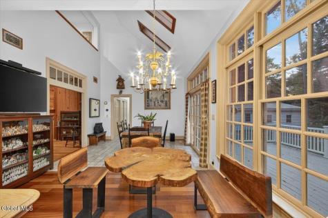 45 Tabor Road Halfmoon NY 12118