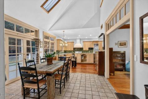 45 Tabor Road Halfmoon NY 12118