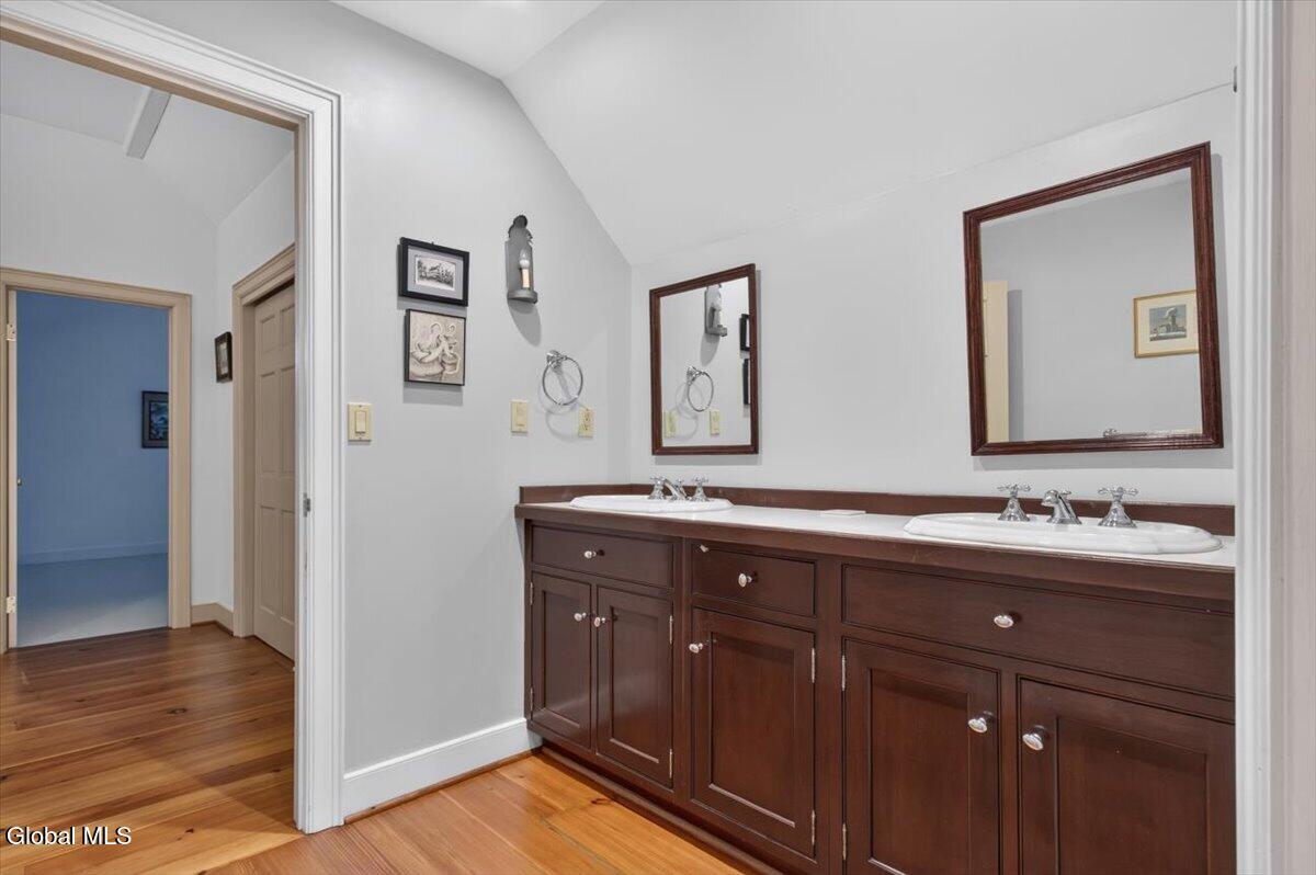 45 Tabor Road Halfmoon NY 12118