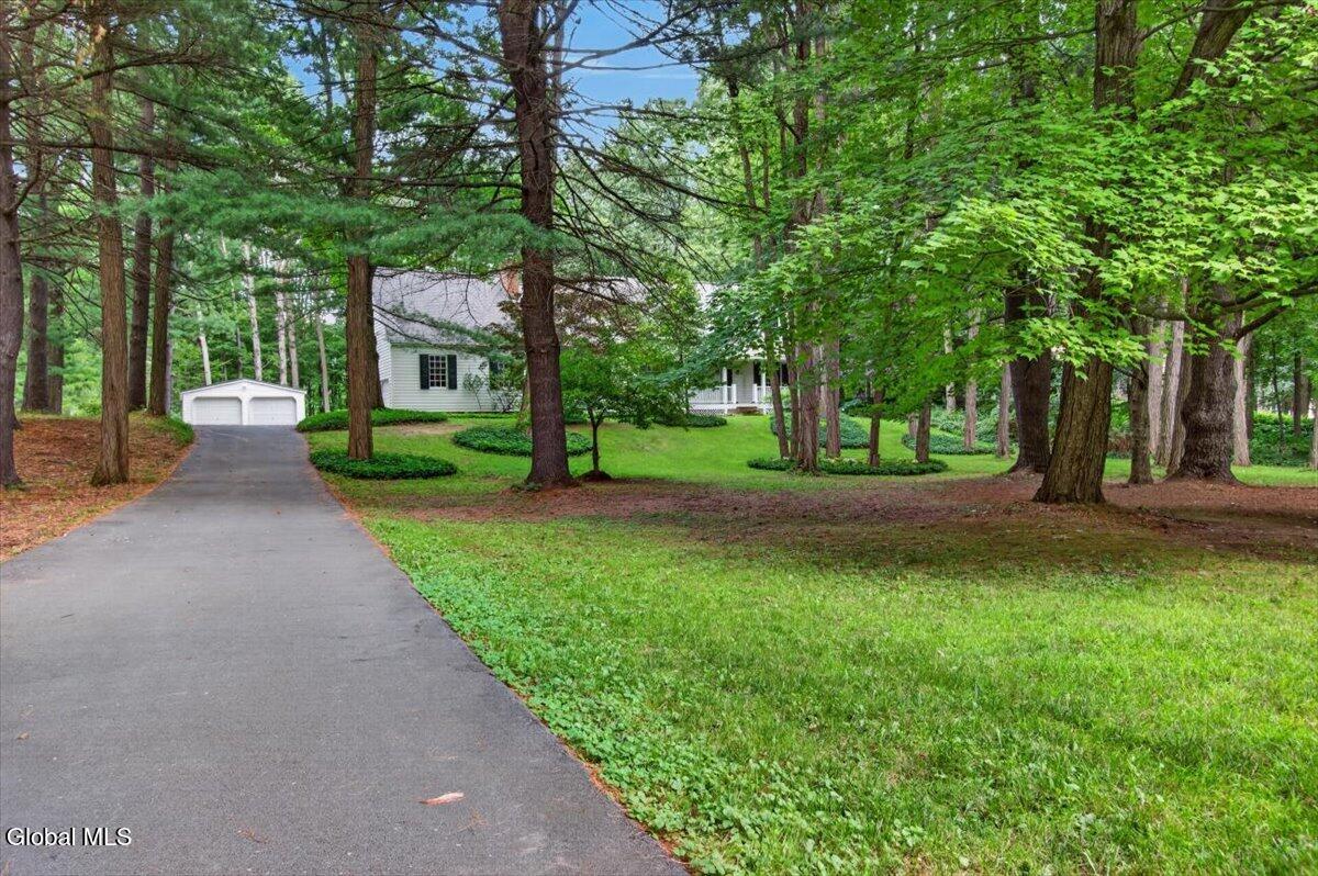 45 Tabor Road Halfmoon NY 12118
