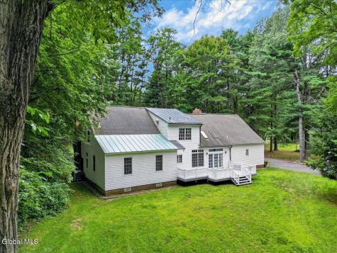 45 Tabor Road Halfmoon NY 12118