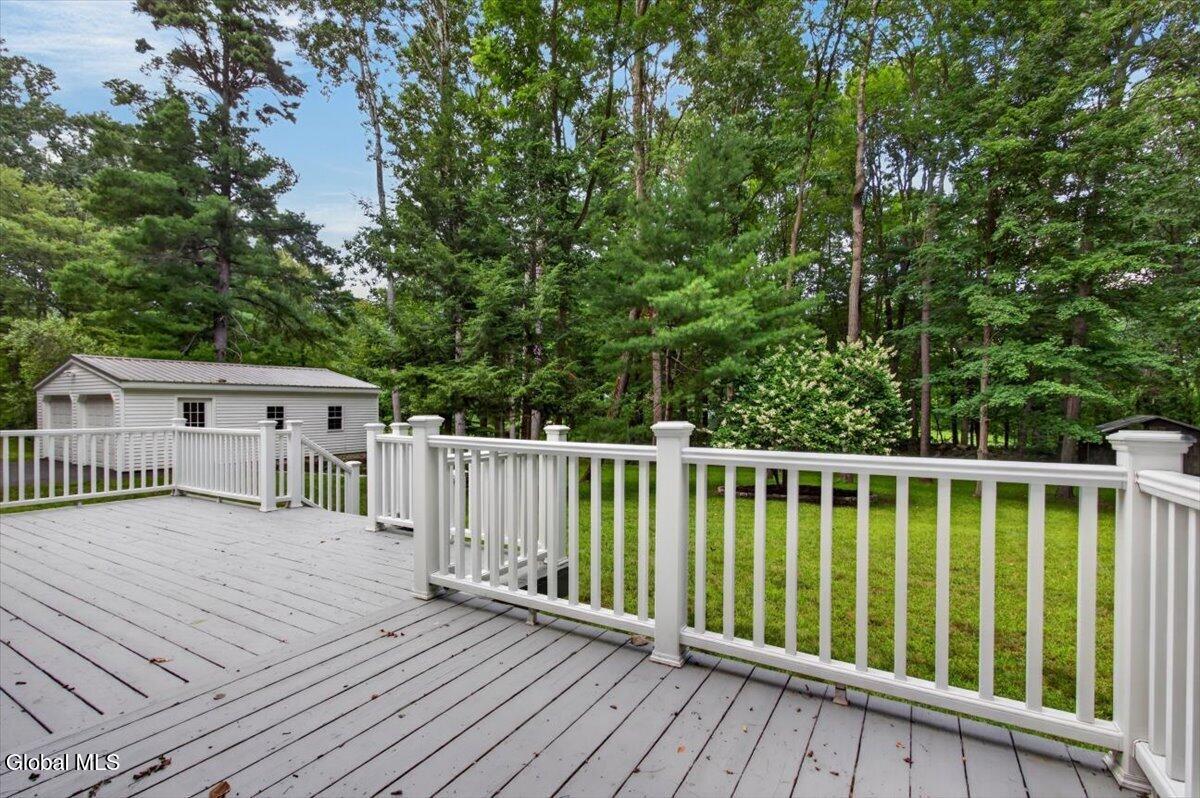 45 Tabor Road Halfmoon NY 12118