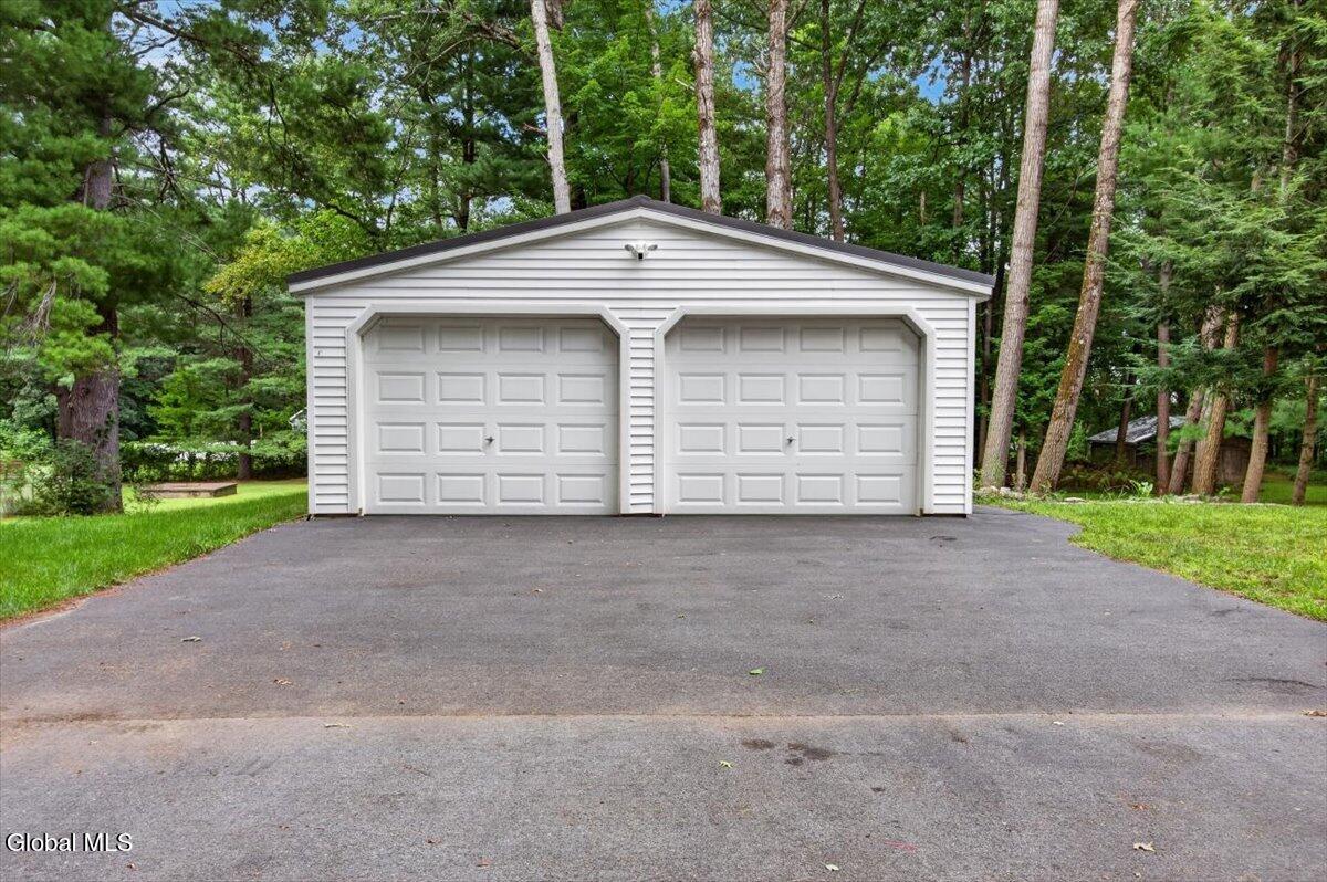 45 Tabor Road Halfmoon NY 12118