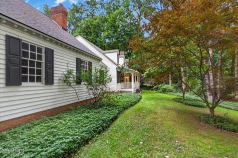 45 Tabor Road Halfmoon NY 12118