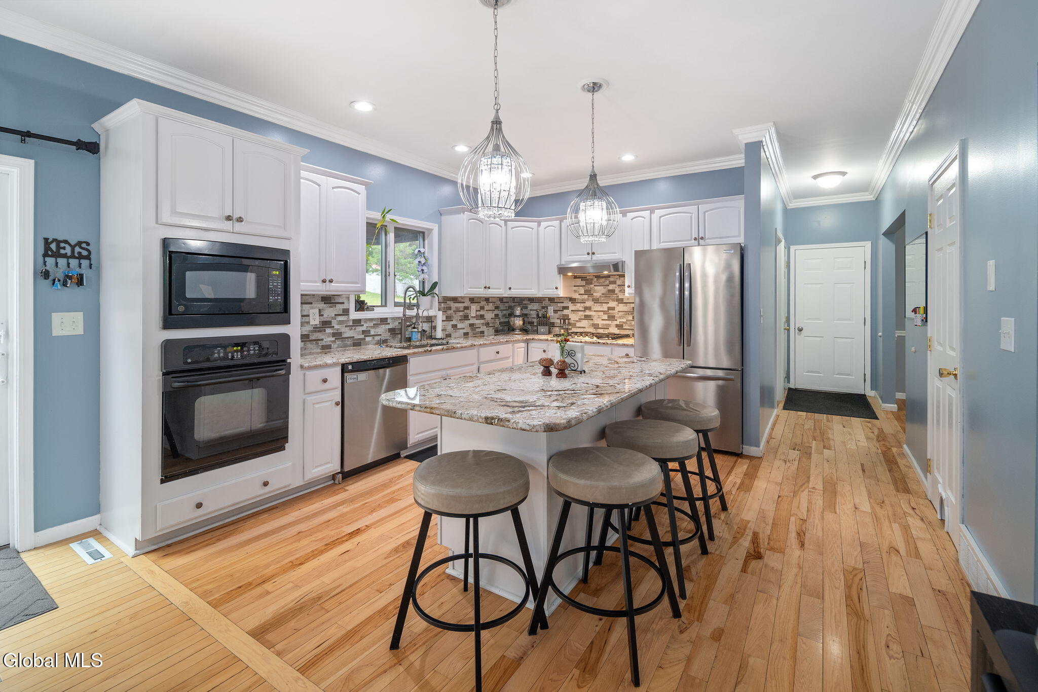 9 Thomas Drive Wynantskill NY 12198