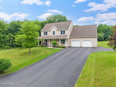 9 Thomas Drive Wynantskill NY 12198