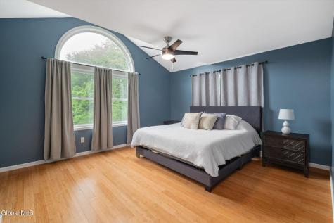 9 Thomas Drive Wynantskill NY 12198