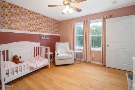 9 Thomas Drive Wynantskill NY 12198
