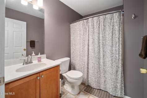 9 Thomas Drive Wynantskill NY 12198