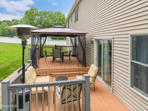 9 Thomas Drive Wynantskill NY 12198