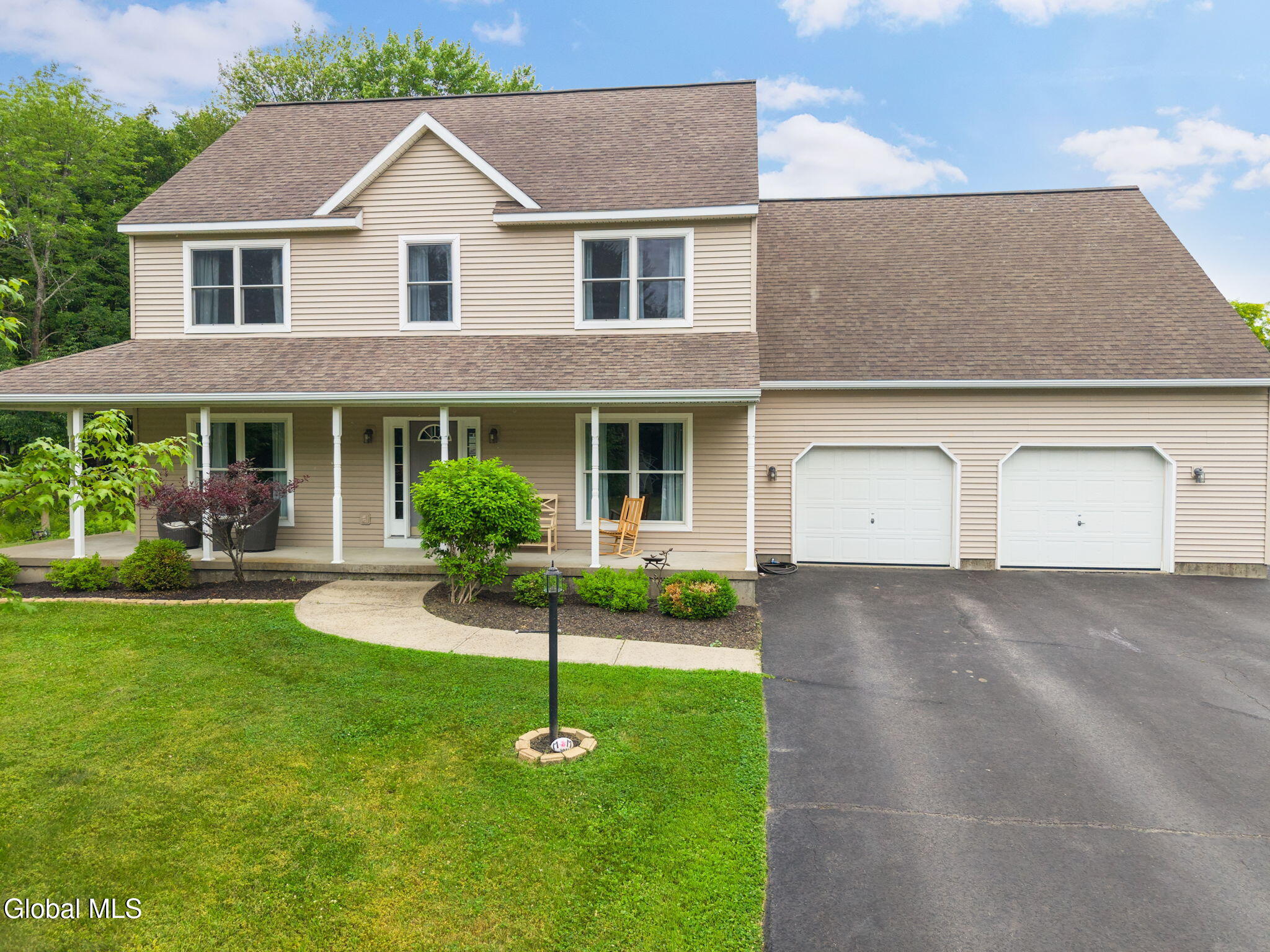 9 Thomas Drive Wynantskill NY 12198