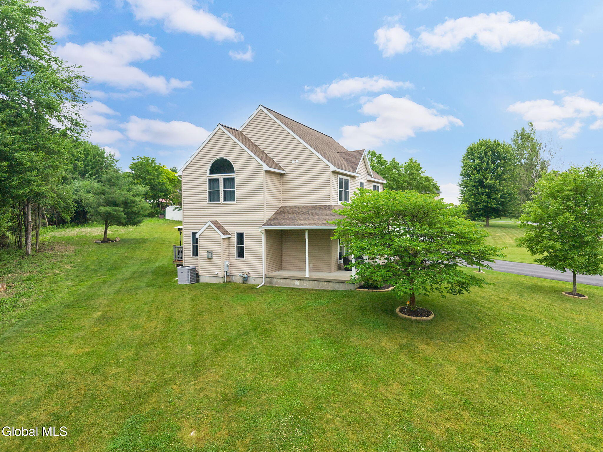9 Thomas Drive Wynantskill NY 12198