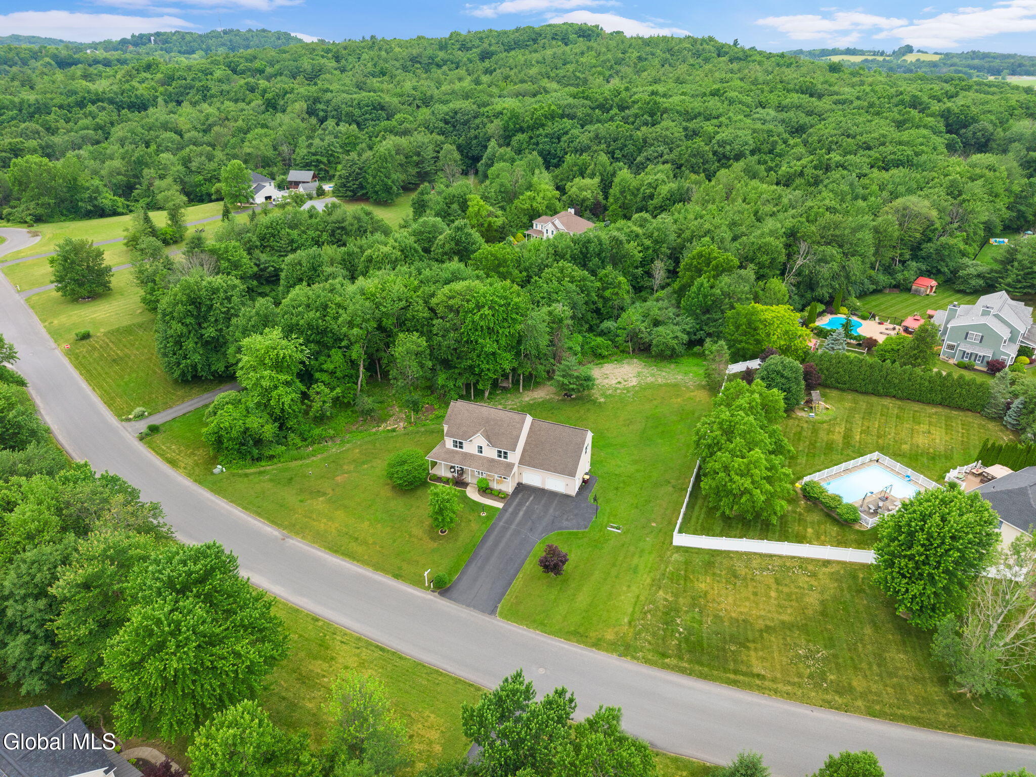 9 Thomas Drive Wynantskill NY 12198