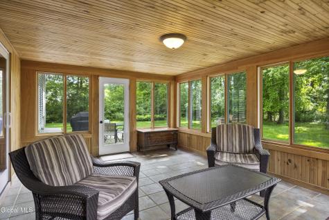 17 Schuyler Hills Road Loudonville NY 12211