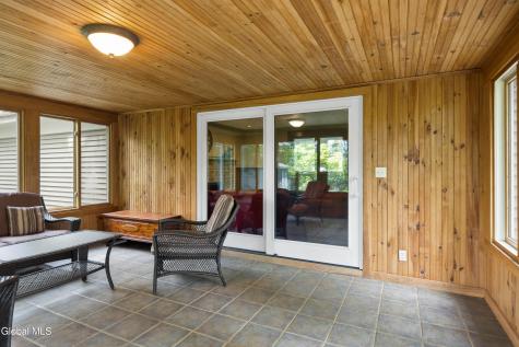 17 Schuyler Hills Road Loudonville NY 12211