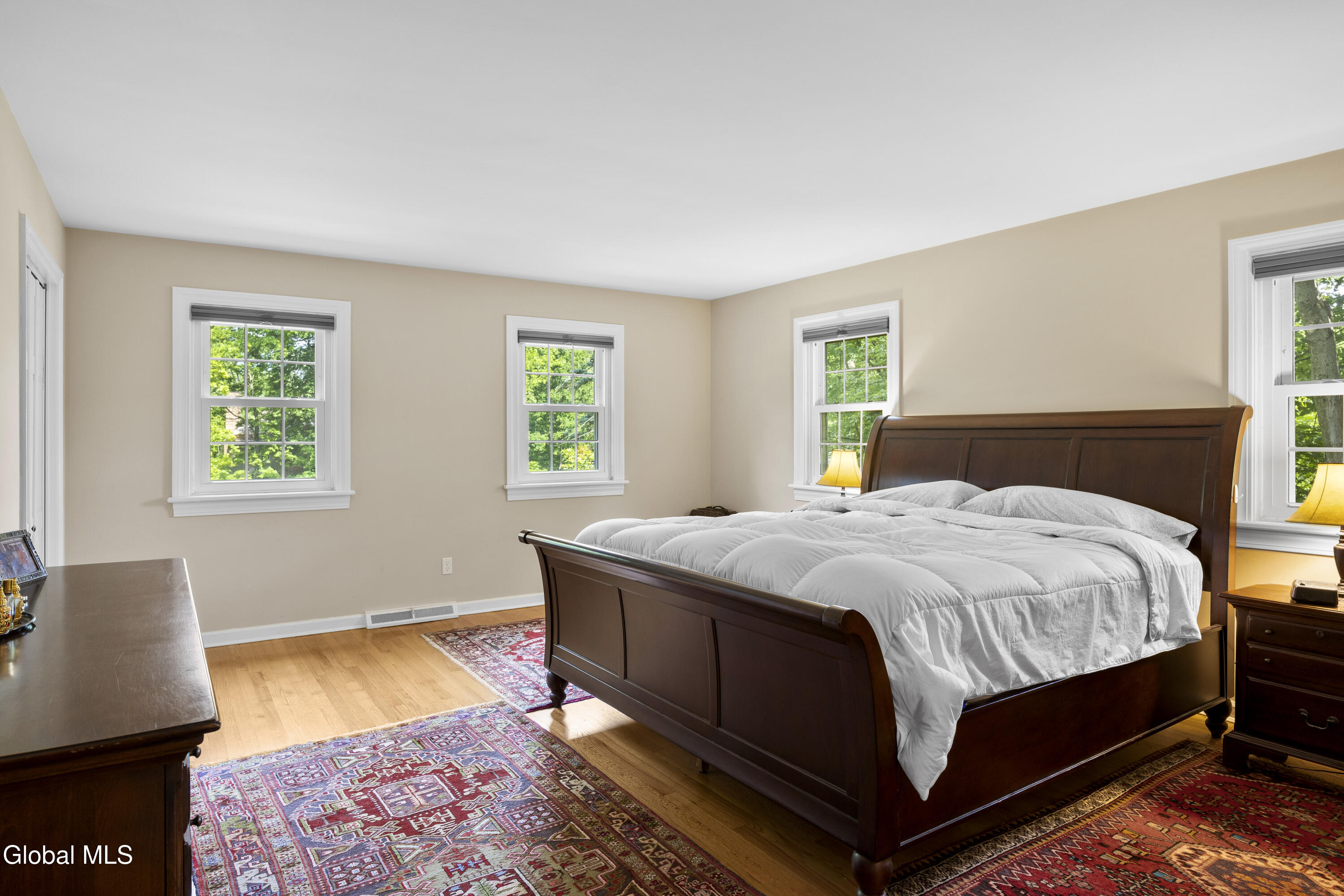 17 Schuyler Hills Road Loudonville NY 12211