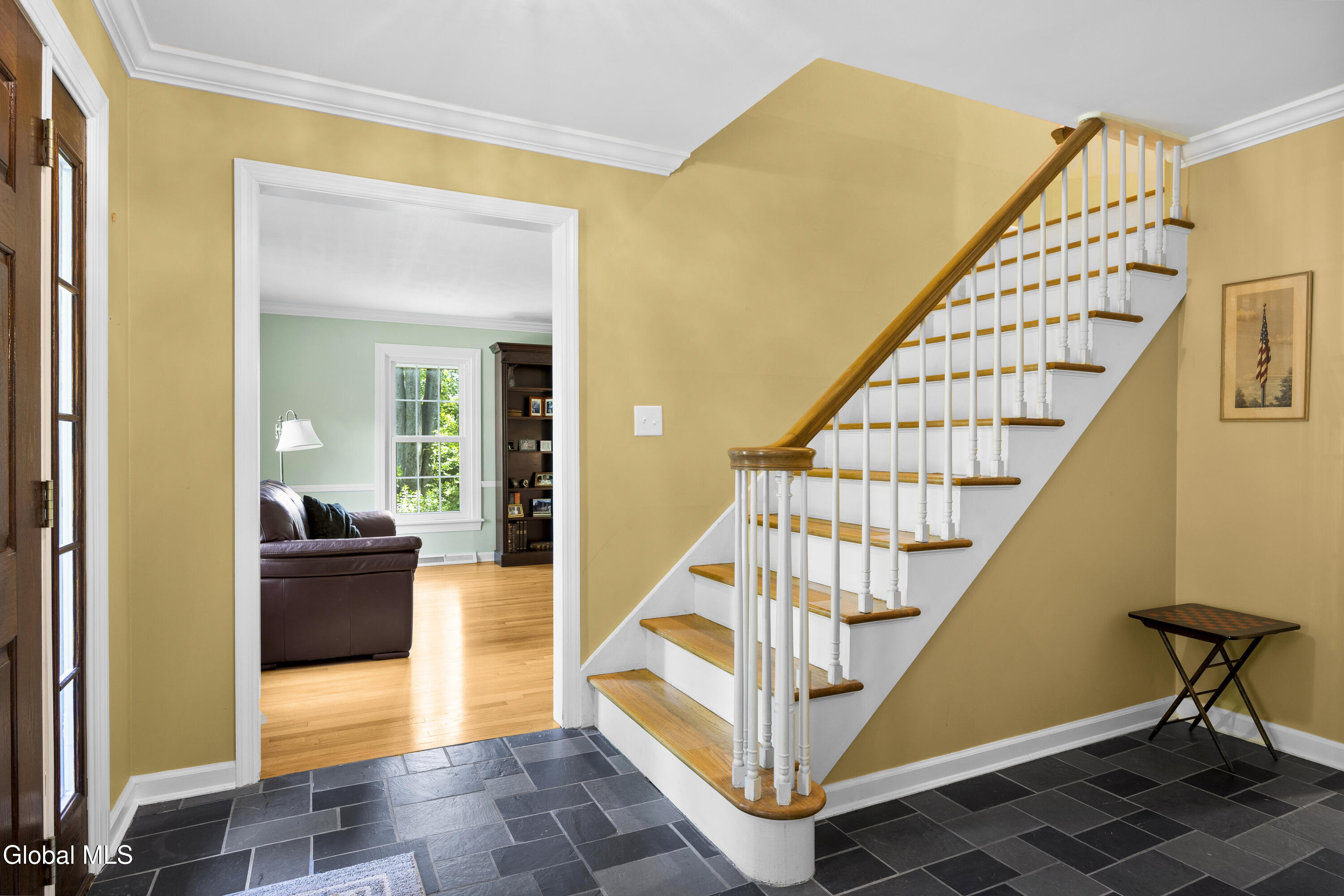 17 Schuyler Hills Road Loudonville NY 12211