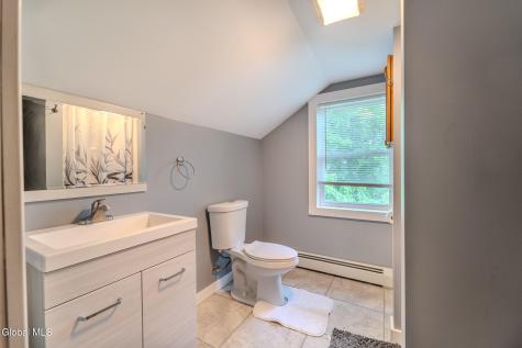 86 Washington Avenue Coxsackie NY 12051