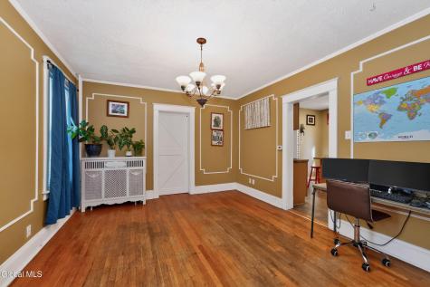 27 Ramsey Place Albany NY 12208