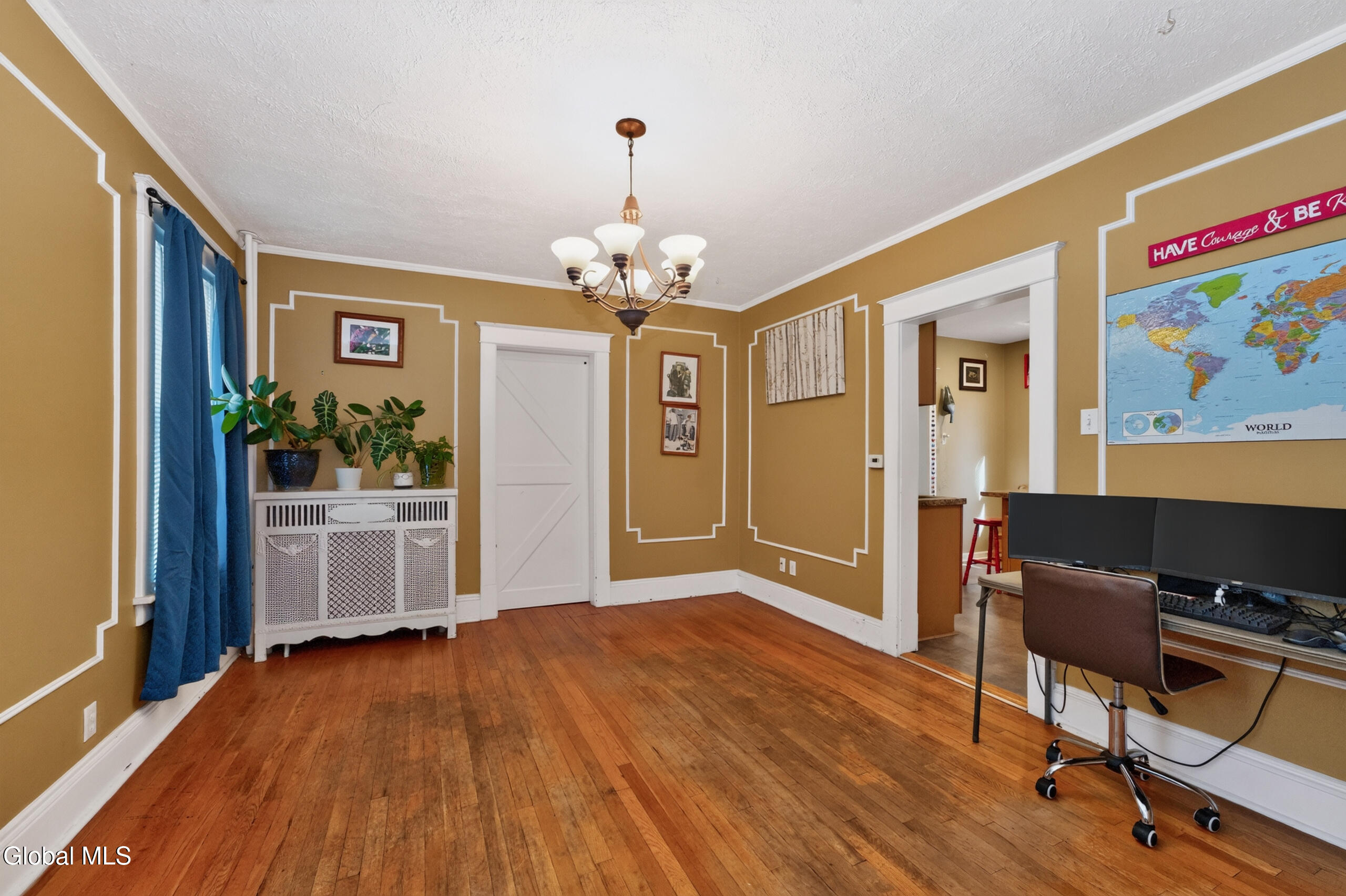 27 Ramsey Place Albany NY 12208