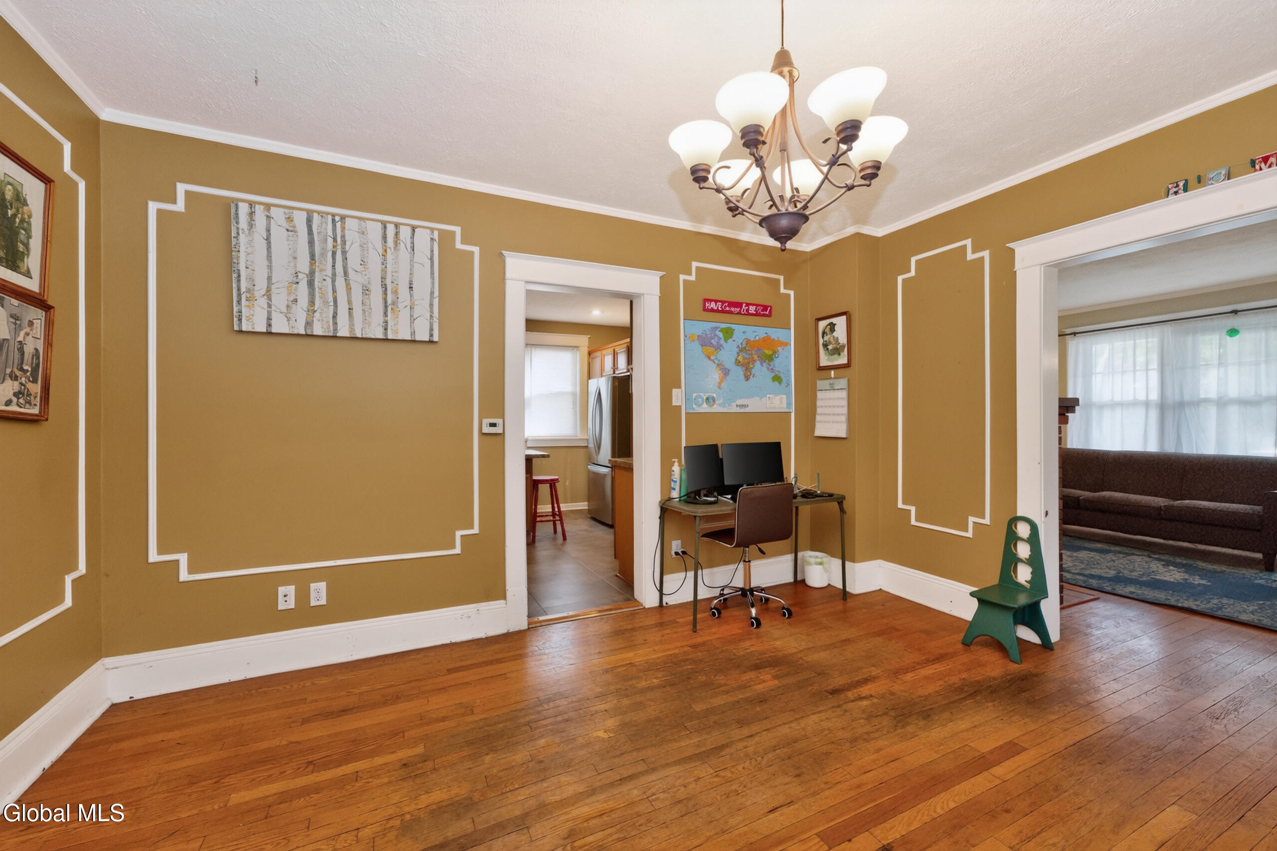 27 Ramsey Place Albany NY 12208