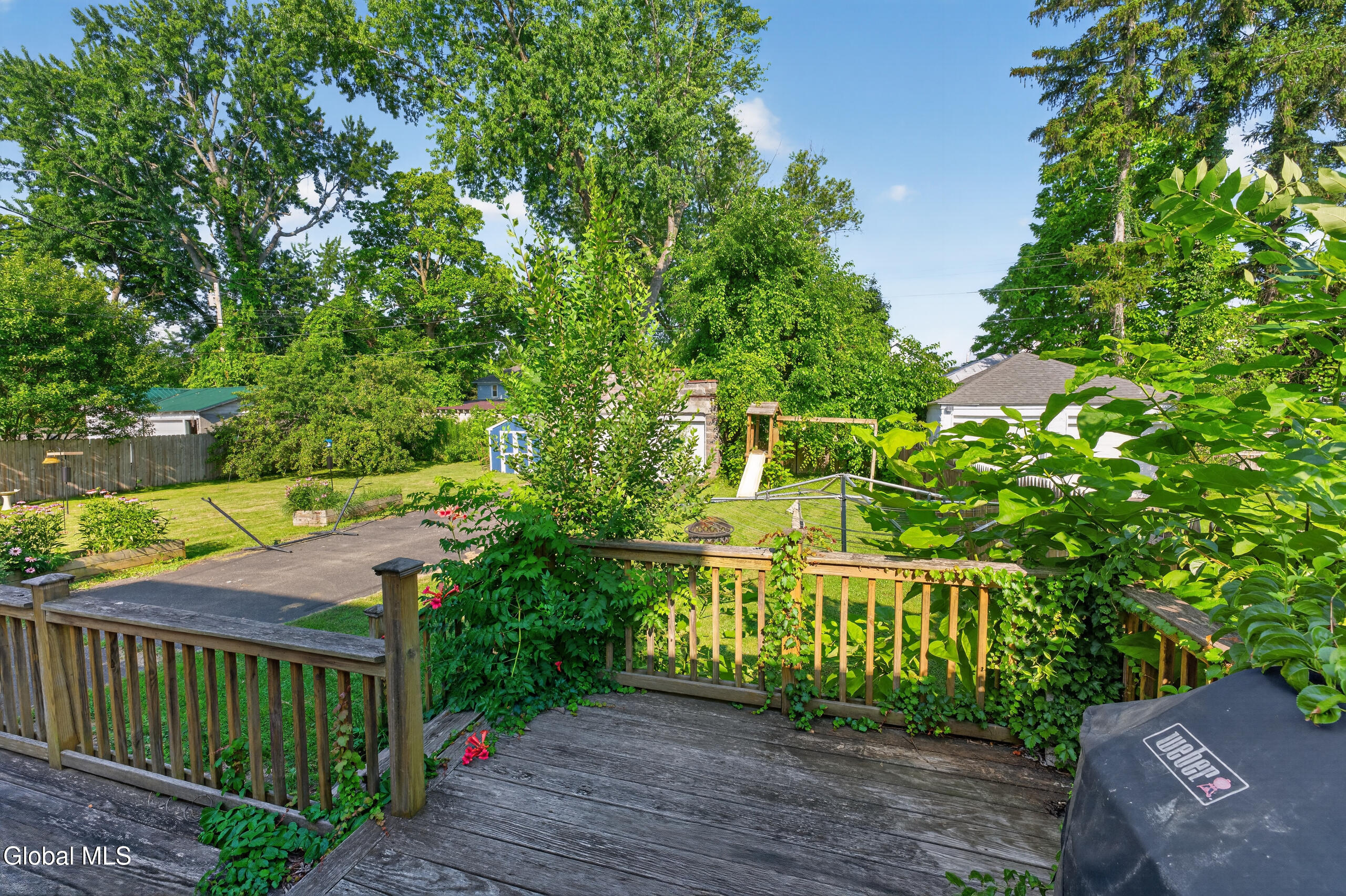 27 Ramsey Place Albany NY 12208