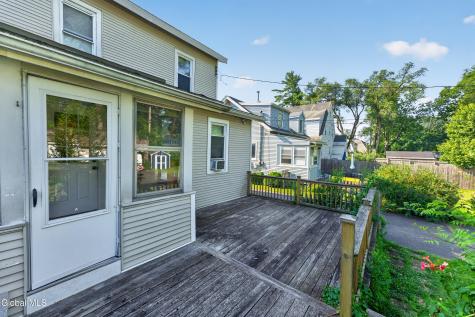 27 Ramsey Place Albany NY 12208